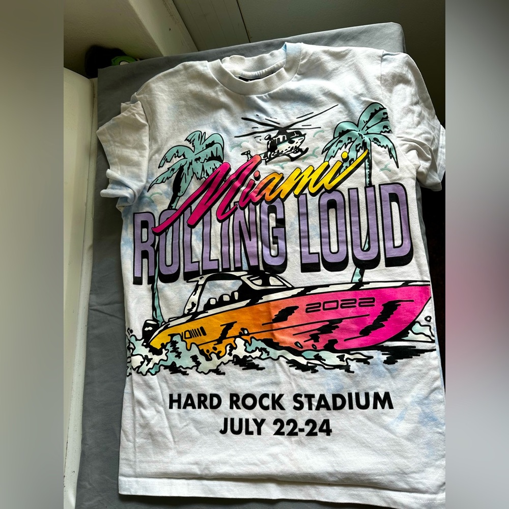 22-24 rolling, loud T-shirt, tie-dye